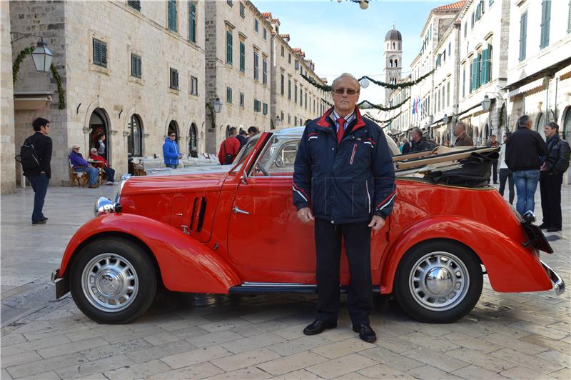 Dubrovnik: 27 'oldtimera' na Stradunu