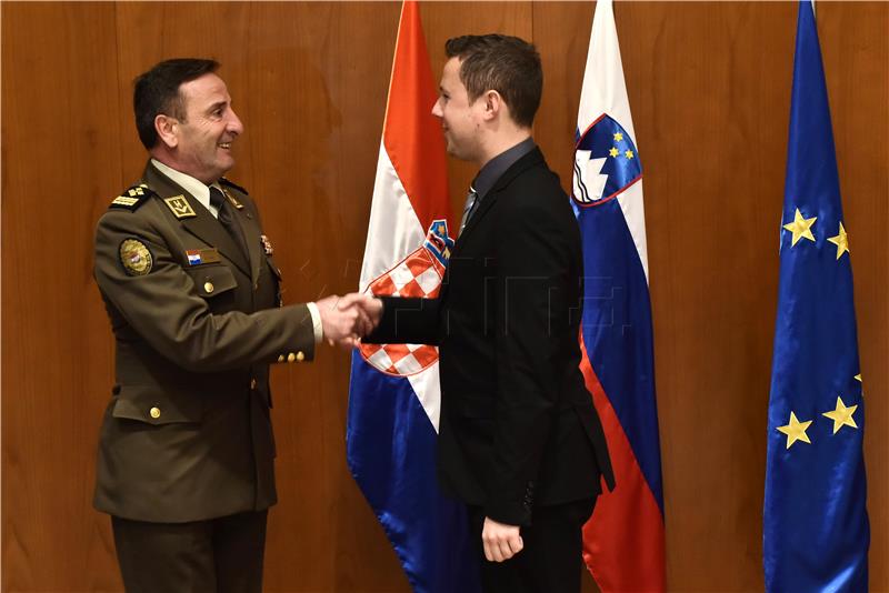 Načelnik Glavnog stožera general Šundov u posjetu Sloveniji