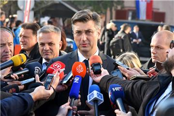 VUKOVAR Petrov i Plenković: Gradu treba pomoći i osigurati gospodarski i socijalni boljitak