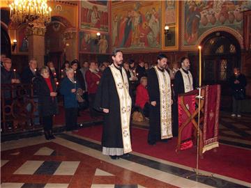 Srpska zajednica odala počast stradalima u Vukovaru