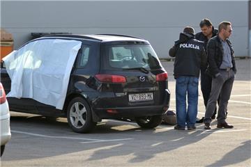 Muškarac i žena pronađeni mrtvi kod trgovačkog centra pokraj Varaždina