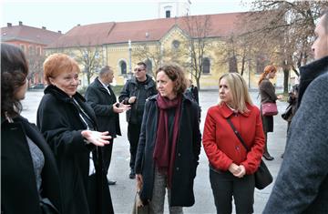 Ministrica Obuljen Koržinek posjetila Karlovac