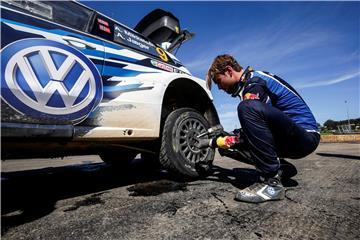 AUSTRALIA MOTOR RALLYING