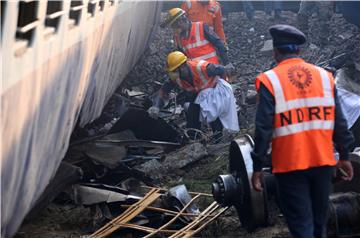 INDIA TRAIN ACCIDENT