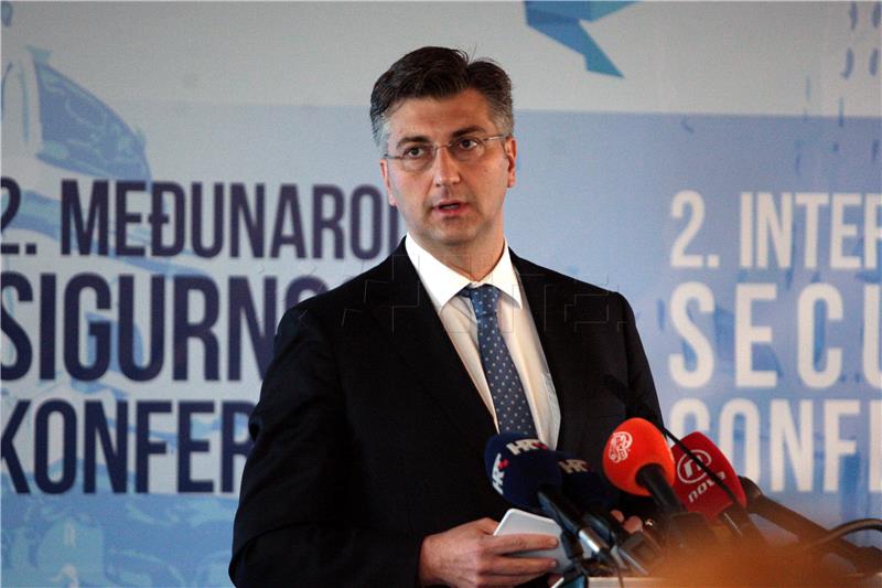 Plenković: Veća izdvajanja za obranu, ali ne 2 posto BDP-a