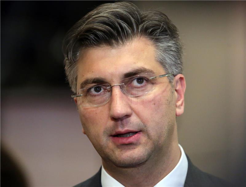 Izjave za medije nakon aktualnog prijepodneva u Hrvatskom saboru - premijer Plenković