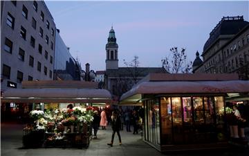 Prosvjedna akcija “Vratimo cvijeće na Cvjetni!”