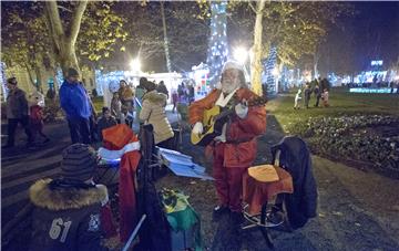 U Zagrebu opet "Advent na Zrinjevcu" i "Ledeni park" na Trgu kralja Tomislava