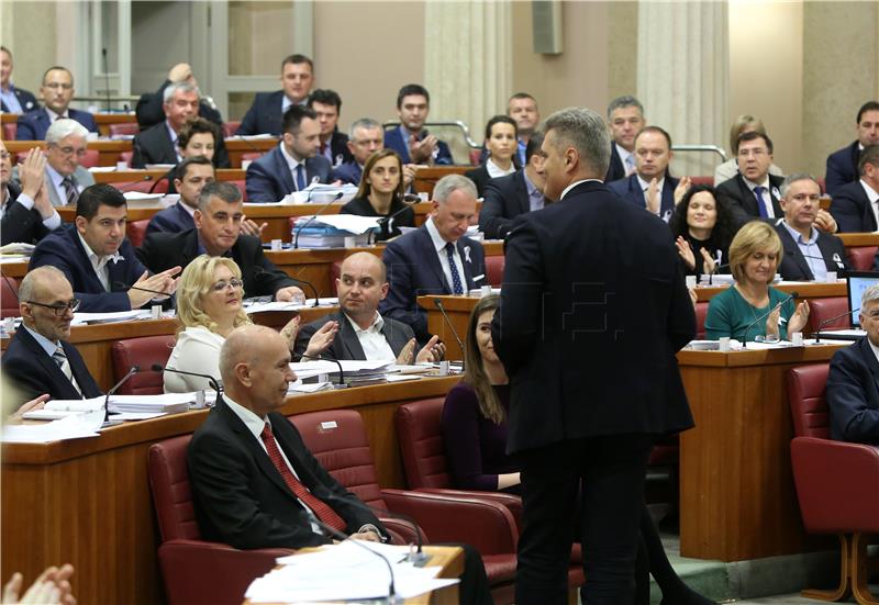 Croatian parliament ratifies Montenegro's accession to NATO