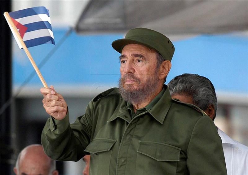 Umro Fidel Castro