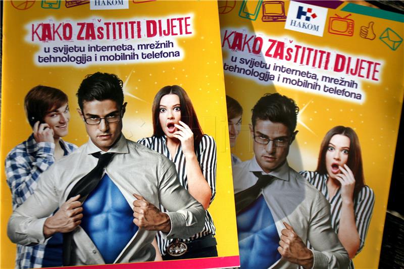 Predstavljen program zaštite sigurnosti djece na internetu