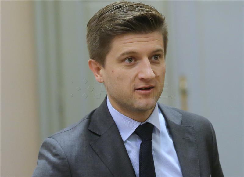  Marić: U smjernice proračuna za 2017. Vlada uvrstila poreznu reformu 