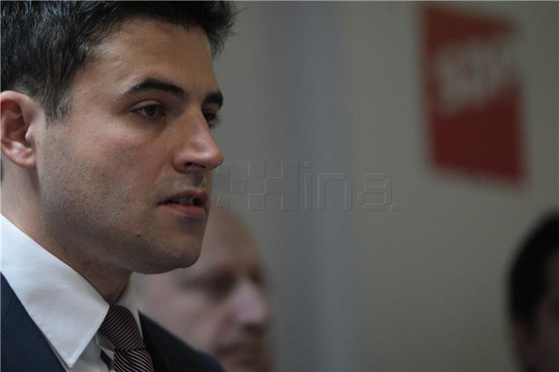 SDP chief calls on Petrov to launch reform of local self-government system