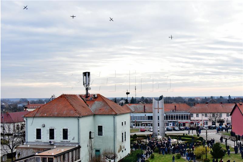 Otok: Obilježena 25. godišnjica pogibije četvorice hrvatskih zrakoplovaca