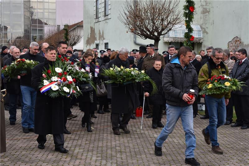 Otok: Obilježena 25. godišnjica pogibije četvorice hrvatskih zrakoplovaca