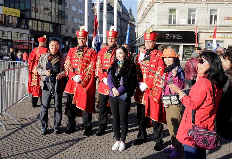 HTZ:  U 11 mjeseci 16,6 milijuna turista i 90,7 milijuna noćenja  