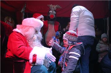 Advent u Zagrebu s Djedom Mrazom iz Laponije