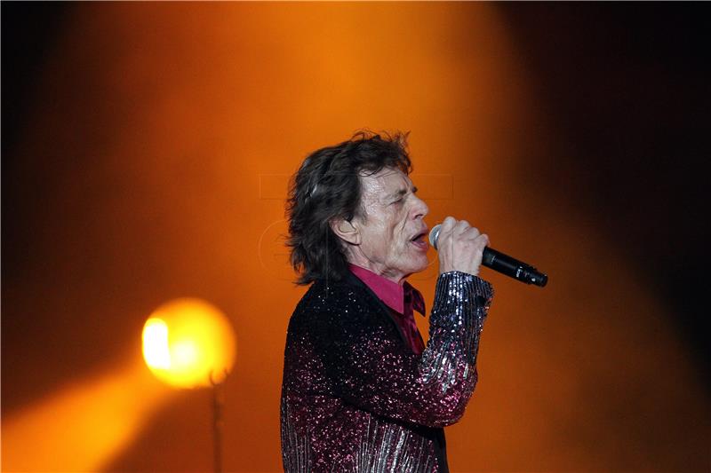 Mick Jagger osmi put postao otac 