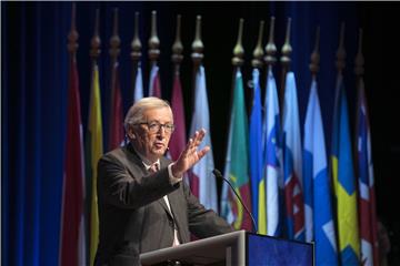 Juncker: EU više ne možemo objašnjavati njezinom prošlošću