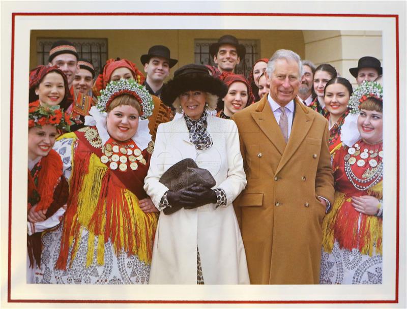 BRITAIN DUKE DUCHESS CORNWALL CHRISTMAS CARD