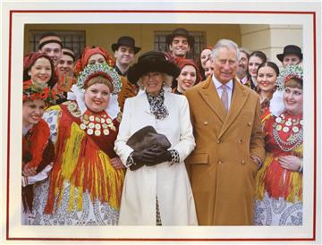 BRITAIN DUKE DUCHESS CORNWALL CHRISTMAS CARD