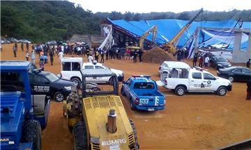 NIGERIA CHURCH ROOF COLLAPSE