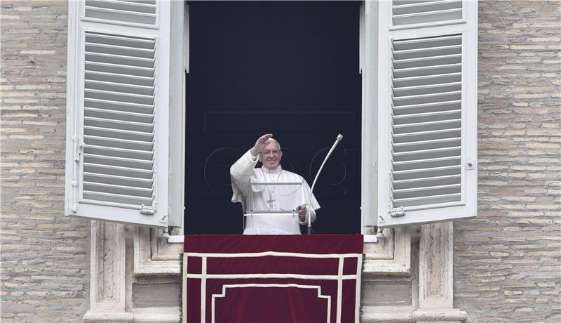 VATICAN POPE ANGELUS