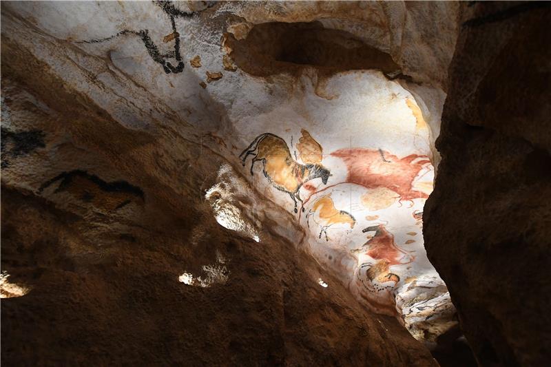 FRANCE ARCHEOLOGY LASCAUX