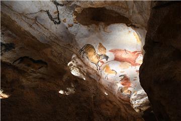 FRANCE ARCHEOLOGY LASCAUX