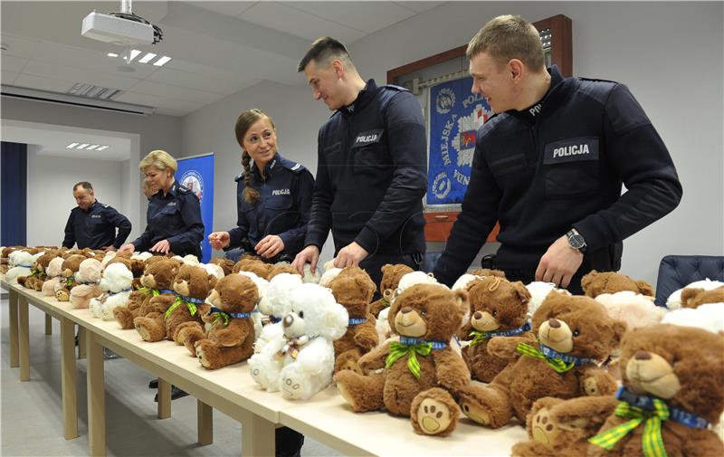 POLAND POLICE CHARITY SOCIAL ISSUES