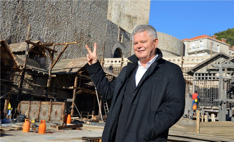 Vlahušić prilikom obilaska seta za film ''Robin Hood: Origins'': Dubrovnik je najveći filmski studio na otvorenom na svijetu