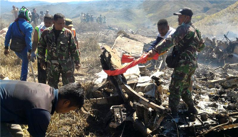 INDONESIA WEST PAPUA PLANE CRASH