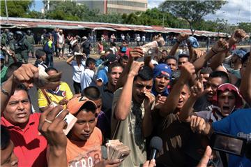 VENEZUELA CURRENCY PROTEST