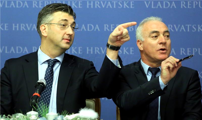 Premijer Plenković sa predstavnicima Hrvatske zajednice županija, Udruge gradova i Udruge općina