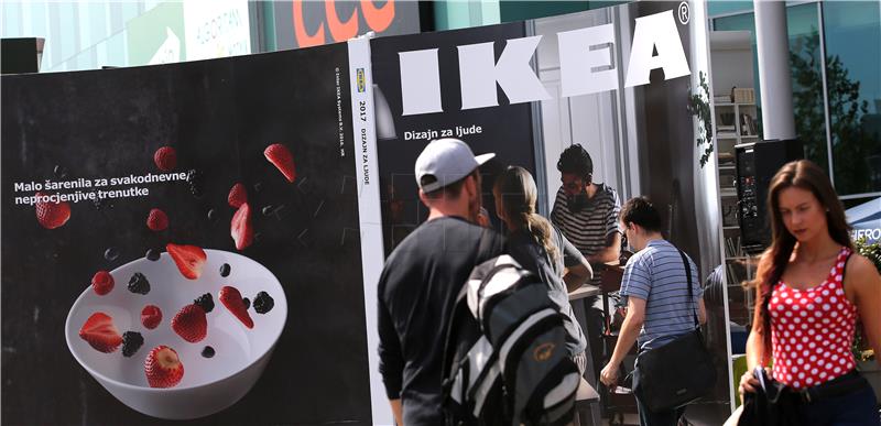 Ikea postigla sporazum o isplati odštete zbog prevrtanja namještaja