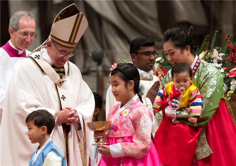 VATICAN MIDNIGHT MASS