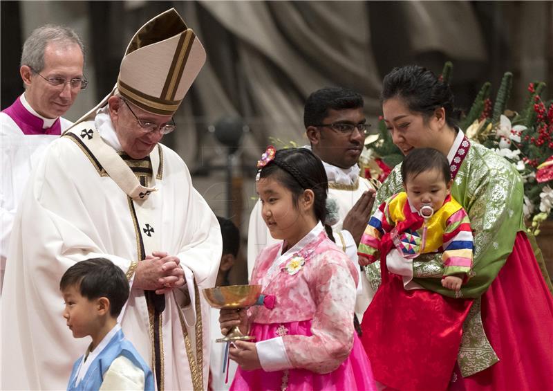 VATICAN CHRISTMAS MASS