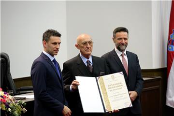 Svečana dodjela državnih nagrada za znanost za 2015. godinu