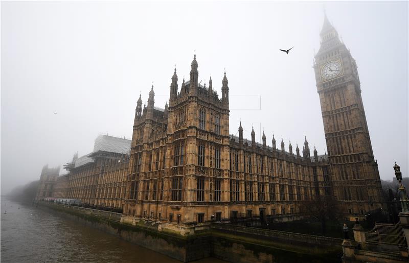 BRITAIN WEATHER FOG