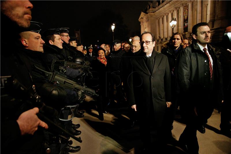 FRANCE NEW YEAR 2017 SECURITY