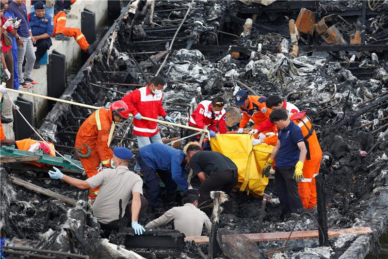 INDONESIA BOAT FIRE