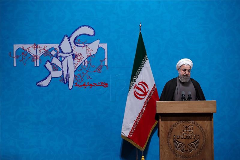 Rouhani: Iranska vlada učinit će sve da bi obranila rijal