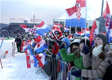 Snow Queen Trophy: Prva vožnja muškog slaloma