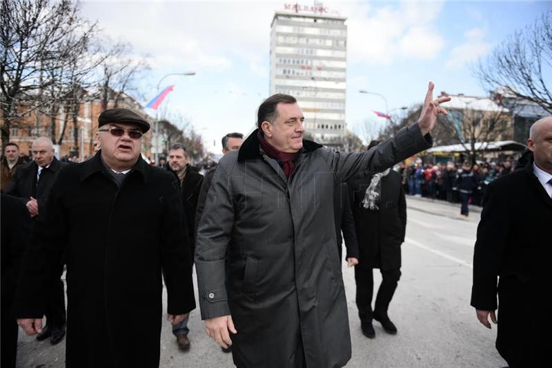 Obilježen samoproglašeni dan RS-a, Dodik poručio da nikada neće odustati od RS kao države