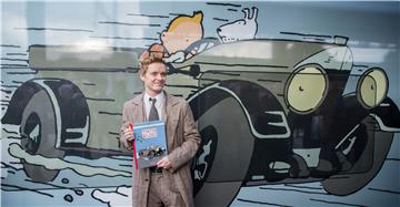 BELGIUM LITERATURE TINTIN IN COLOR