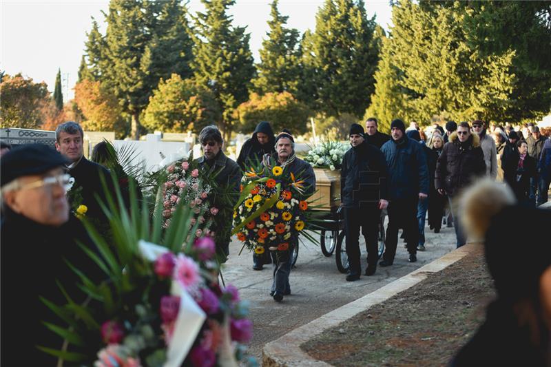 Posljednji ispraćaj uglednog književnika Ive Brešana u Šibeniku