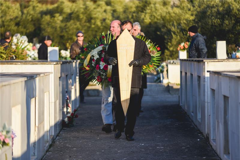 Posljednji ispraćaj uglednog književnika Ive Brešana u Šibeniku