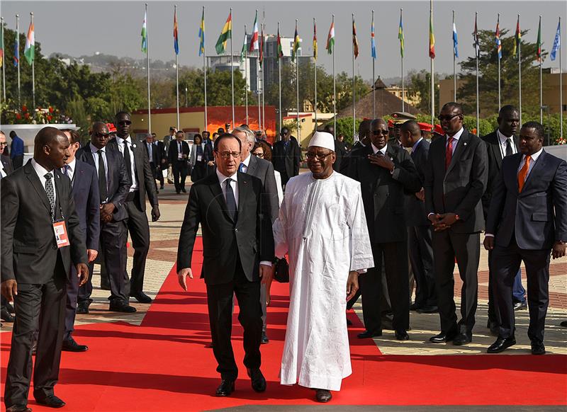 Hollande se u Bamaku oprostio od Afrike