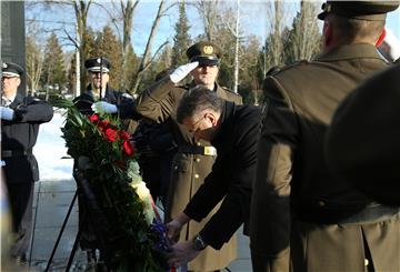 Polaganje vijenaca povodom 25. obljetnice međunarodnog priznanja RH