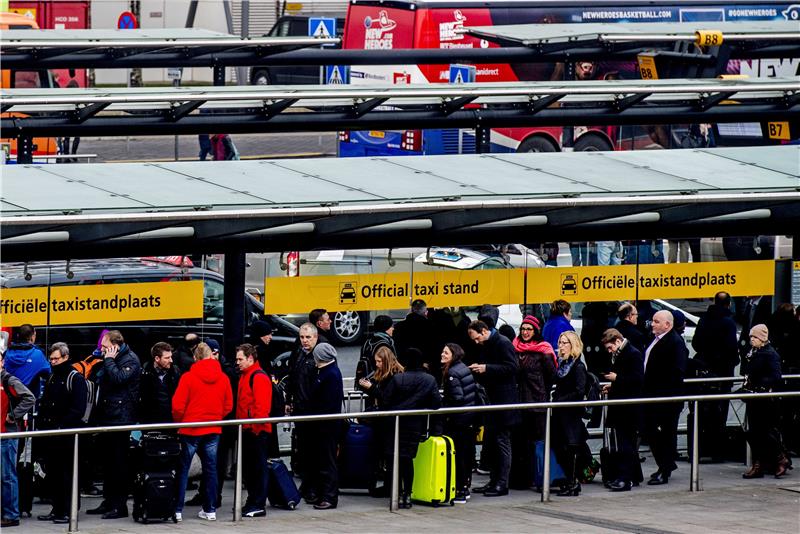 NETHERLANDS TRANSPORT POWER OUTAGE